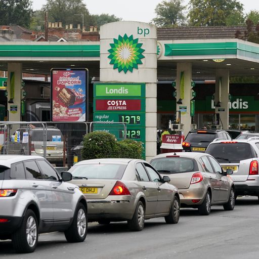 26% of member petrol stations still empty, retail group warns, as government insists crisis will end