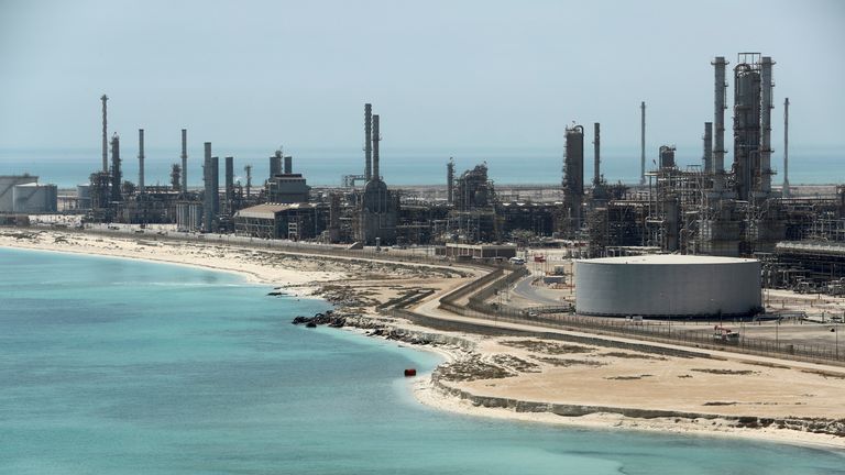 FILE PHOTO: General view of Saudi Aramco's Ras Tanura oil refinery and oil terminal in Saudi Arabia May 21, 2018. Picture taken May 21, 2018. To match Special Report CLIMATE-CHANGE/SCIENTISTS-DUARTE REUTERS/Ahmed Jadallah/File Photo