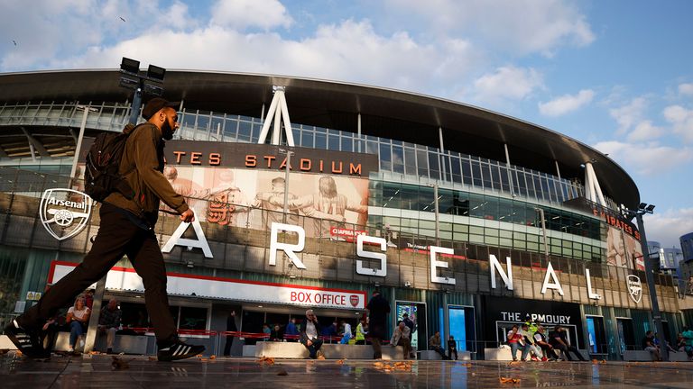 Soccer Football - Carabao Cup - Third Round - Arsenal v AFC Wimbledon - Emirates Stadium, London, Britain - September 22, 2021 General view outside the stadium before the match Action Images via Reuters/John Sibley EDITORIAL USE ONLy