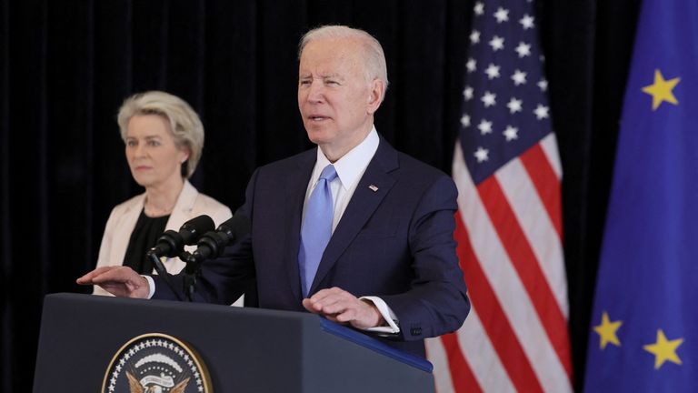 U.S. President Joe Biden gives a joint press statement with European Commission President Ursula von der Leyen at the U.S. Mission in Brussels, Belgium March 25, 2022. REUTERS/Evelyn Hockstein
