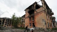 mariupol destroyed building