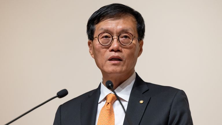 South Korea's new central bank governor Rhee Chang-yong speaks during his inauguration ceremony in Seoul, South Korea April 21, 2022. SeongJoon Cho/Pool via REUTERS