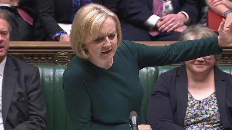 Liz truss responds to Sir Keir Starmer during PMQs 