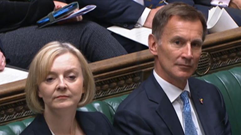 'De facto PM(?)' Jeremy Hunt with the current PM Liz Truss  