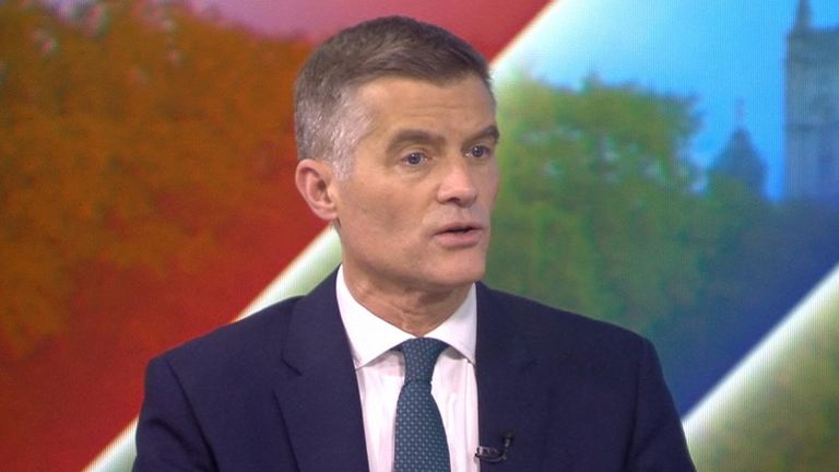 Mark Harper says that public sector pay rises cannot be 'inflation-busting'