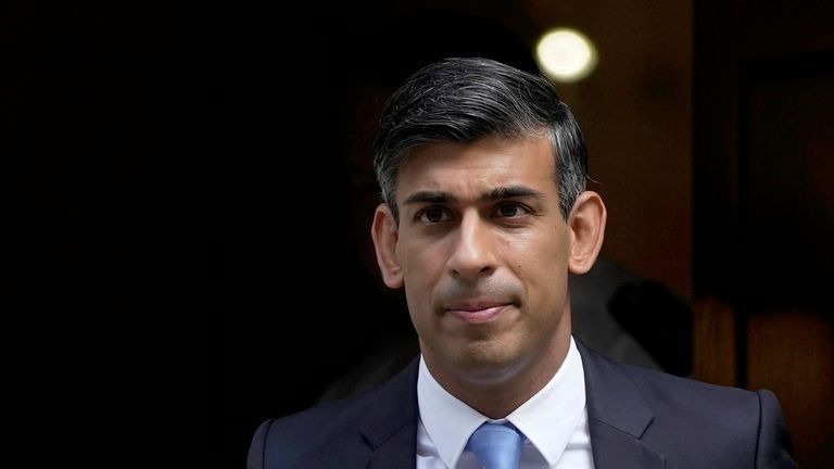  Britain's Prime Minister Rishi Sunak leaves 10 Downing Street (AP Photo/Kin Cheung, File)