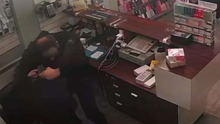 Phone robbery CCTV