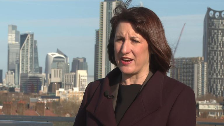 Labour MP Rachel Reeves refuses to confirm party’s £28bn pledge
