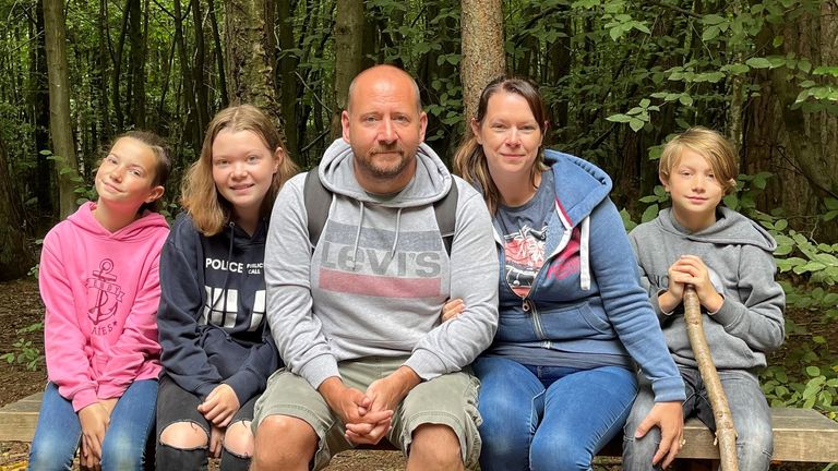 Dean and his wife Amy with their children Emmeline, Nancy and Abraham