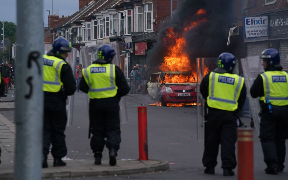 Name and shame rioters, Prime Minister says amid bid to crack down on disorder